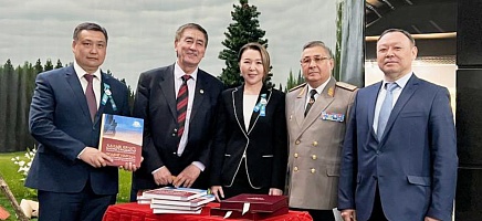 В Астане презентовали книгу о героях Великой Отечественной войны  фото галереи 1